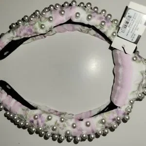 Rare LoveShackFancy x Lele Sadoughi Pastel Clouds Pearl Headband Lele Sadoughi X LoveShackFancy Mini Pearl Knotted Headband  main image 2